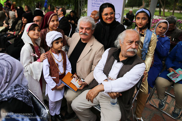 Street theaters staged in Tehran