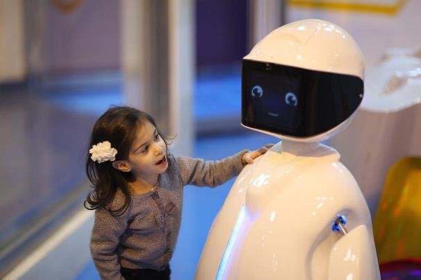 Iran’s AUT builds robotic playhouse for kids