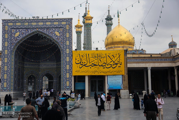 مراسم احياء احتفال النصف من شعبان في مسجد جمكران في قم