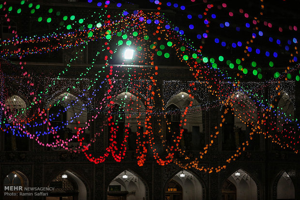 Iranians celebrating Imam Mahdi birth anniversary