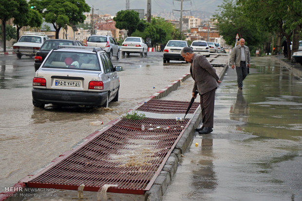 بارش‌های رگباری تا روز سه‌شنبه در کرمانشاه ادامه دارد