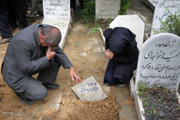 مراسم خاکسپاری عزت الله جهانگیری پیشکسوت کشتی کردستان