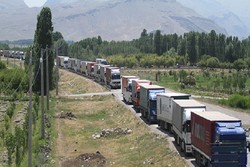 اجرای طرح بیمه تکمیلی رایگان کامیونداران از امروز کلید خورد