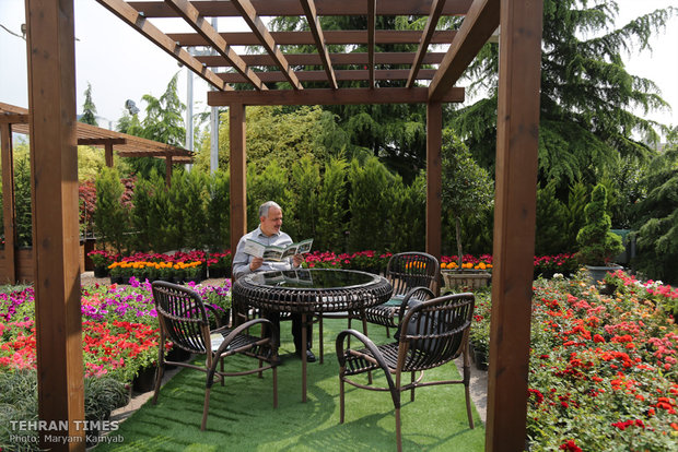 Intl. Exhibition of Flowers, Plants, Park Equipment and Related Industries opens in Tehran