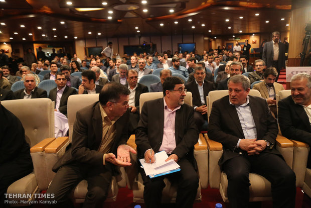 Intl. Exhibition of Flowers, Plants, Park Equipment and Related Industries opens in Tehran