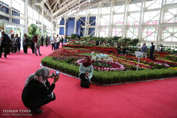 Intl. Exhibition of Flowers, Plants, Park Equipment and Related Industries opens in Tehran