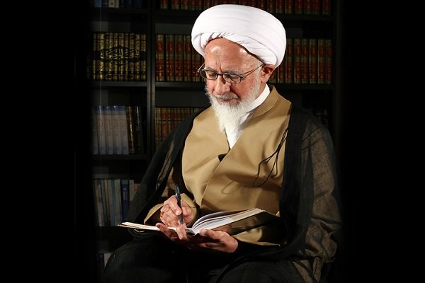 تفسیر تسنیم آیت الله جوادی آملی؛ آبروی حوزه‌های علمیه و جهان اسلام
