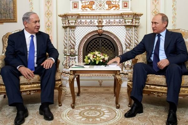 اسرائیلی وزير اعظم کی ماسکو میں روسی صدر سے ملاقات