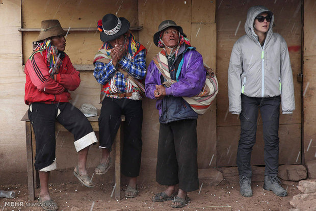 کوه رنگین کام در پرو‎