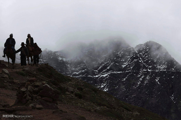 کوه رنگین کام در پرو‎