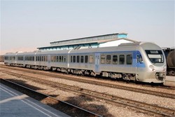 افزایش تعداد قطارهای خط تهران-ورامین-پیشوا ضروری است