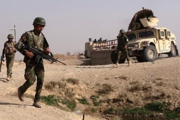 کشته شدن ۳۰ کودک در حمله راکتی ارتش افغانستان در ماه آوریل