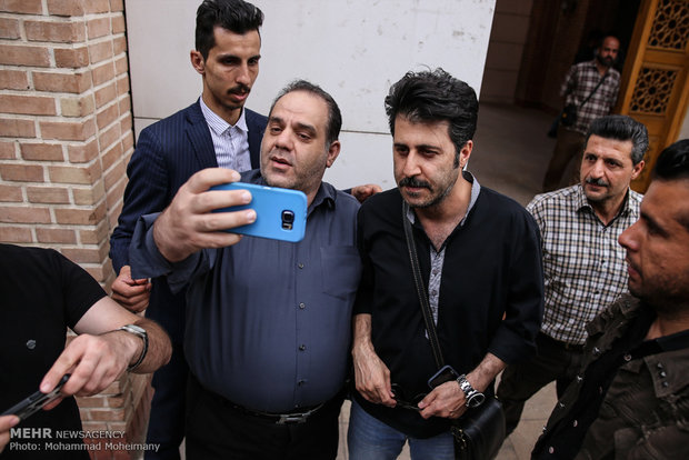 مراسم سومین روز درگذشت ناصر چشم آذر