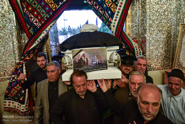 وداع با پیکر آیت الله ایمانی در شیراز
