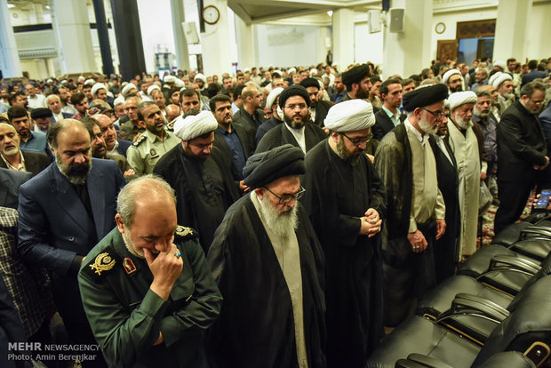 وداع با پیکر آیت الله ایمانی در شیراز