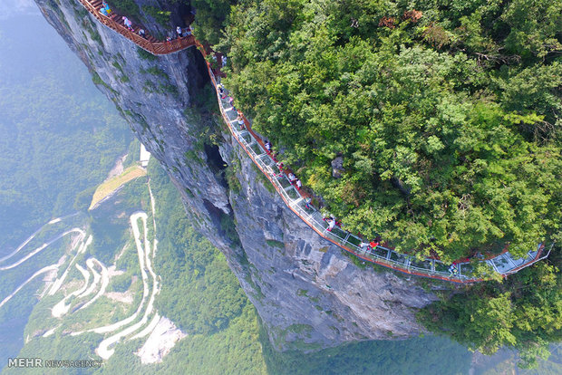 سفری به ژانگ جیاجی چین‎