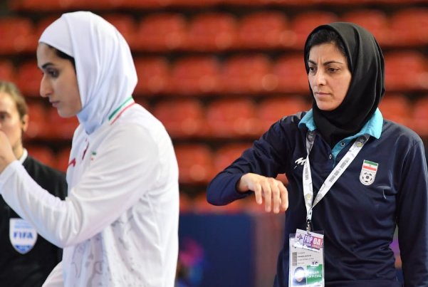 مدربان إيرانيان يترشحان لنيل عنوان"أفضل الوجوه في كرة الصالات" على مستوى العالم