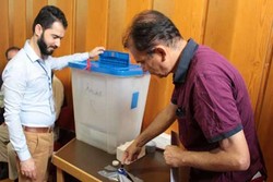 تعویق زمان برگزاری انتخابات پارلمانی عراق اقدامی سیاسی بود