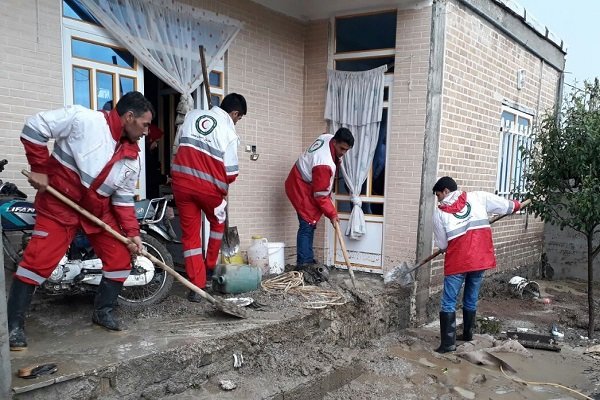 سیل ۵ واحد مسکونی را در زنجان تخریب کرد