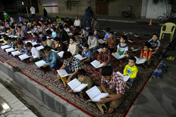 برپایی روزانه ۱۱۰ محفل جزء‌خوانی قرآن در تویسرکان