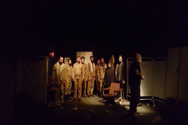 ششمین جشنواره ملی تئاترایثاردر کرمانشاه به کار خود پایان داد