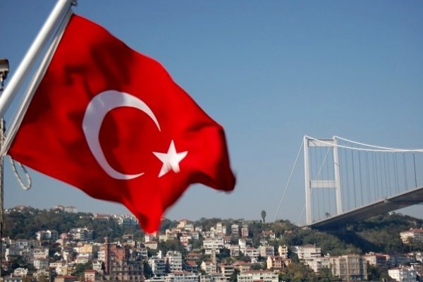 ترکی نے متحدہ عرب امارات کے حکام کو منافق اور غدار قراردیدیا