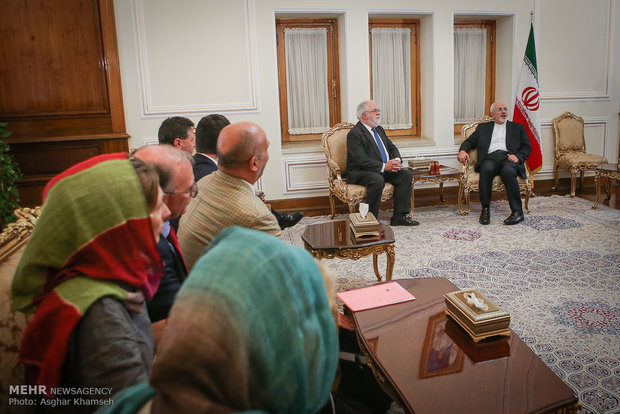 FM Zarif receives EU energy commissioner