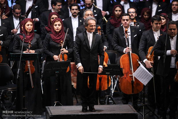 İranlı futbolcuların Dünya Kupası'na uğurlama töreni