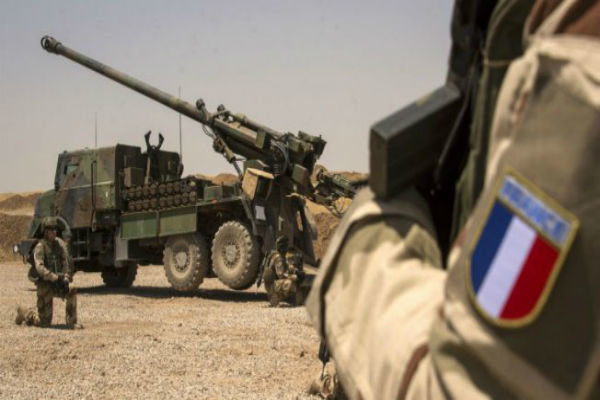 فرانسه تانکهای بیشتری در سوریه مستقر کرد