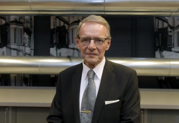 فیزیکدان فنلاندی برنده نوبل فناوری شد