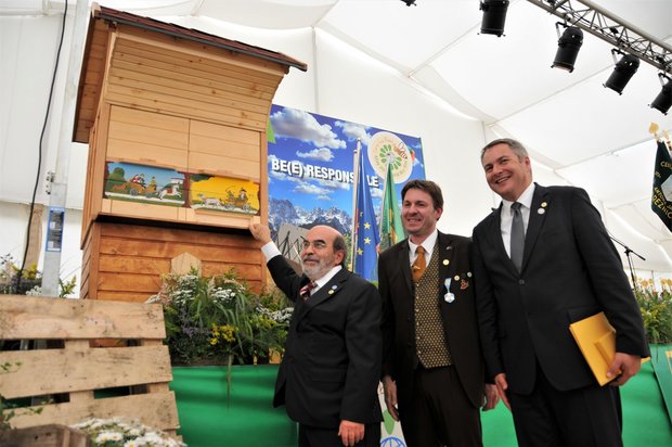 Slovenia, world celebrate inaugural World Bee Day