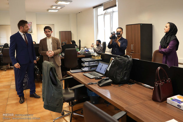 Polish amb. visits Mehr News HQ