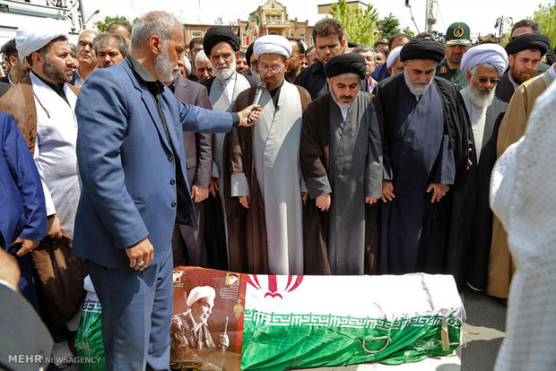 مراسم تشییع حجت الاسلام غلامرضا حسنی - خلیل موستوفی