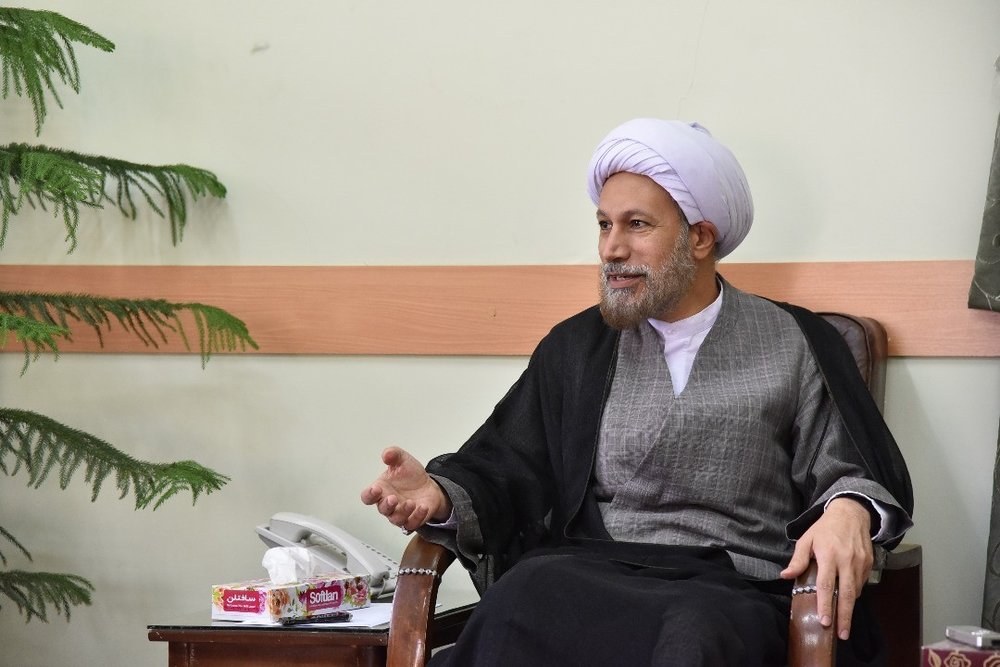 رئیس جمهور منتخب عزت ایرانیان را به آسودگی نمی فروشد