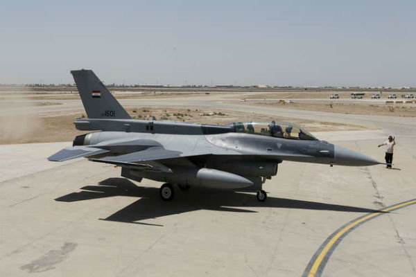 حمله هوایی عراق به مواضع داعش در سوریه