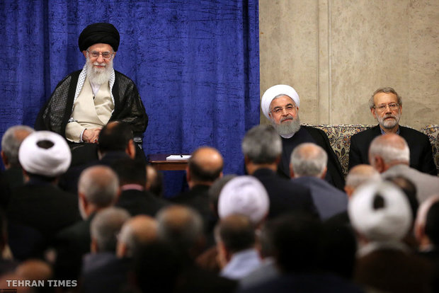 Heads of government branches, authorities meet with Ayatollah Khamenei