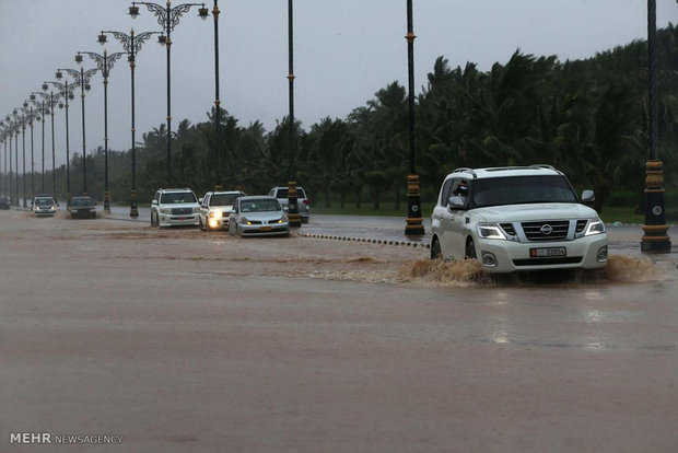 طوفان مکونو در عمان