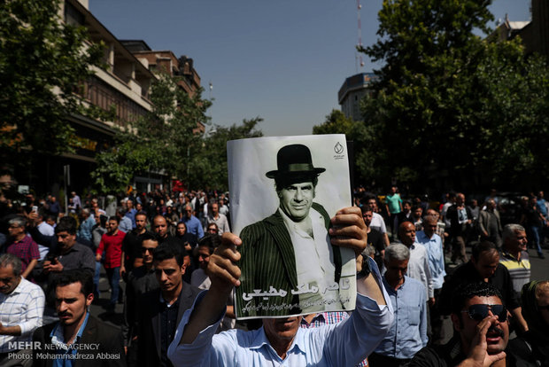 مرحوم ناصر ملک مطیعی کی تشییع جنازہ
