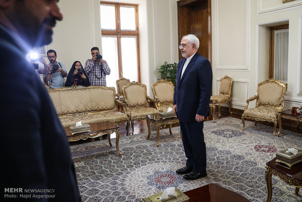 Iranian FM receives envoys from UK, UN, S Korea in Tehran