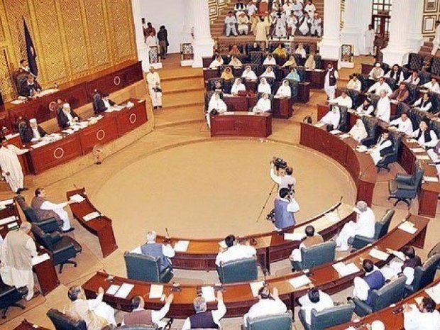 خیبرپختونخواہ اسمبلی نے فاٹا کو صوبے میں ضم کرنے کا بل کثرت رائے سے منظور کرلیا