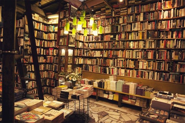 گزارشی از مشهورترین کتابفروشی پاریس:جایی برای پیرمردها نیست