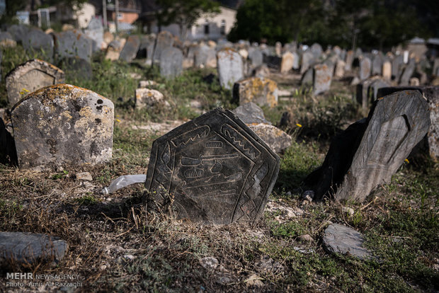 Sefid Chah cemetery