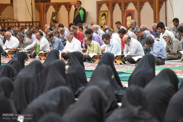 أمسية رمضانية عطرة بعبير القرآن في شيراز