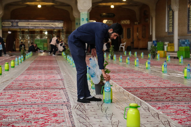 Kum kentinde büyük iftar ziyafeti