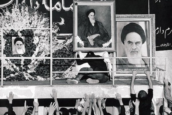 شرکت ۱۰ هزار ملایری در مراسم سالگرد ارتحال امام خمینی(ره)