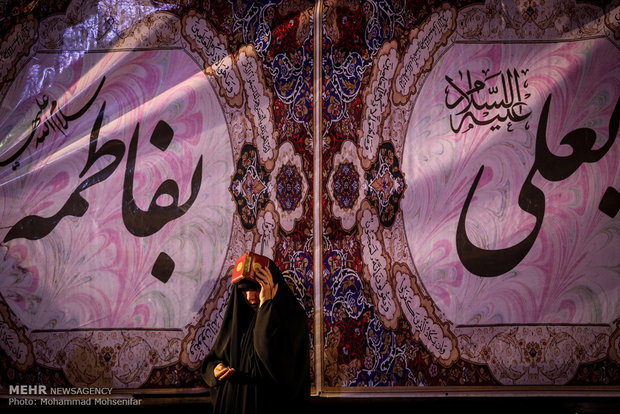 Tehraners mark Nights of Qadr on 19th night of Holy Month of Ramadan 