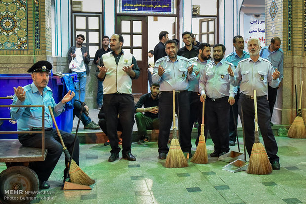 مراسم احیا شب بیست و یکم ماه رمضان در تهران