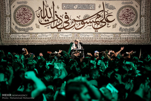 مراسم احیای شب بیست و سوم ماه رمضان در تهران
