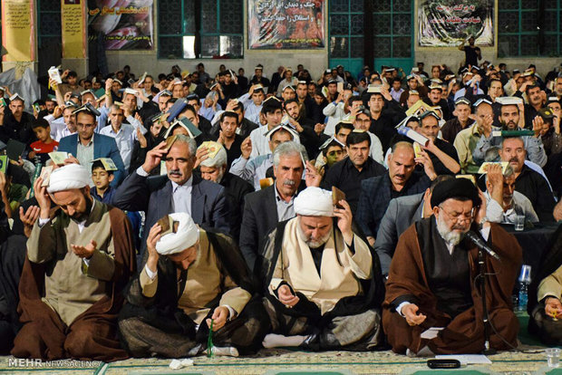 مراسم احیای شب بیست و سوم ماه رمضان در مصلای الغدیر خرم آباد