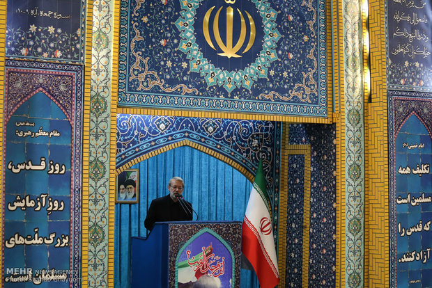 نمازجمعه تهران در روز جهانی قدس